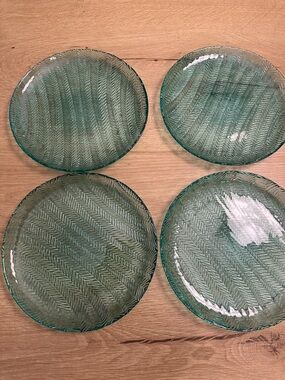 Set of 4 Arcoroc France Textured Aqua Glass Salad Plates 7.8 in diameter